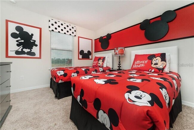 Building Photo - 1529 Carey Palm Cir