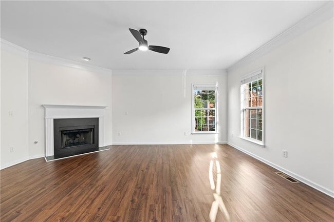 Building Photo - 6088 Kearny Ln