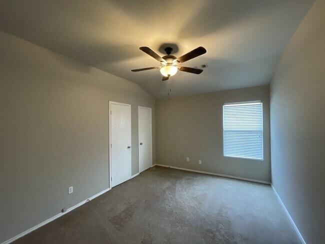 Building Photo - 7404 Fossil Creek Dr