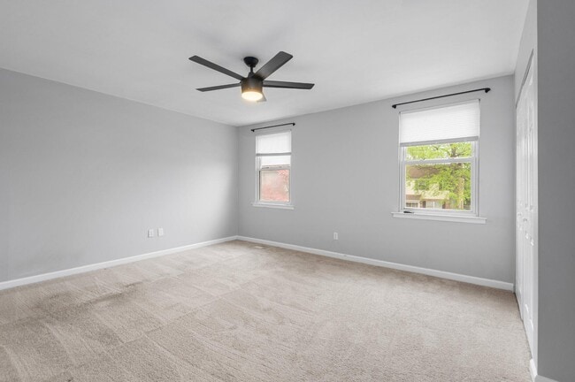 Building Photo - 6420 Thomas Paine Ct