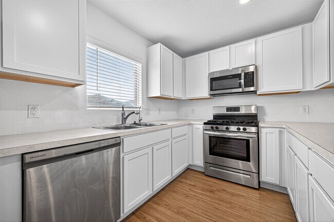 Building Photo - 27003 Euphonia Grn Ln