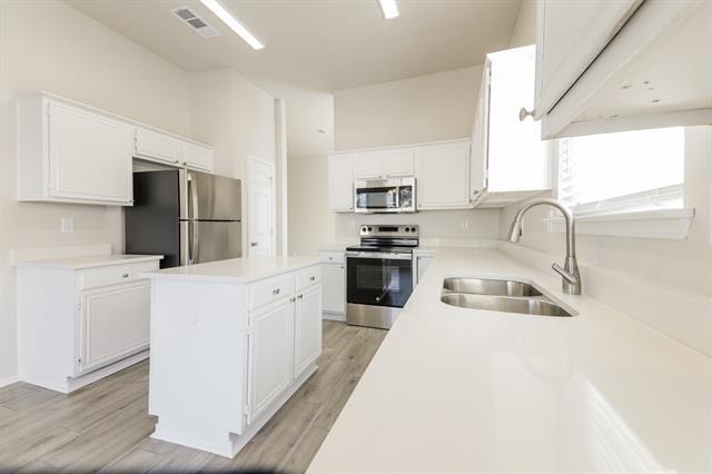 Building Photo - 3407 Tipperary Dr