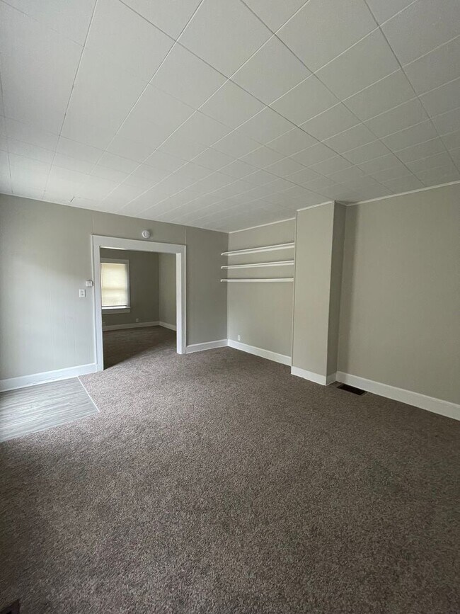 Building Photo - 1428 Grove St