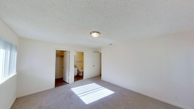 Master Bedroom - La Salle Apartments