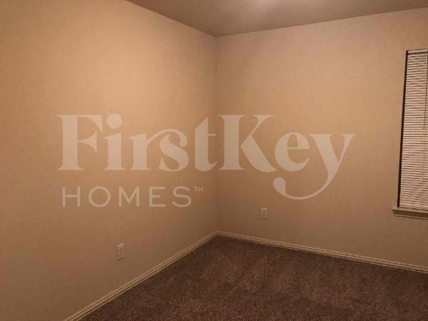 Building Photo - 1218 Jewel Ln