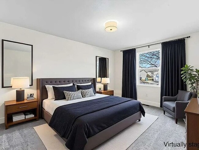 Building Photo - 252-254