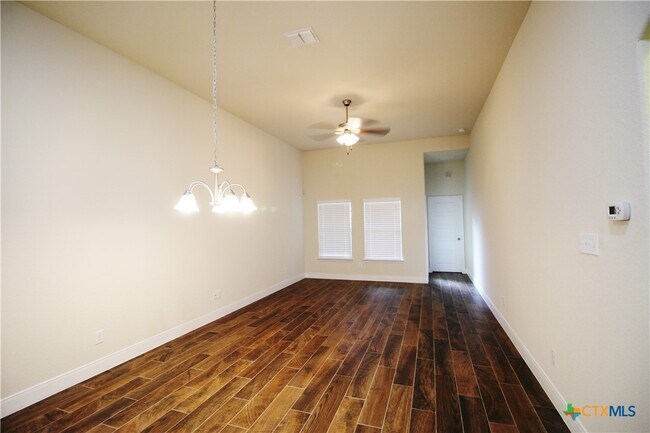 Building Photo - 1231 Old FM 306