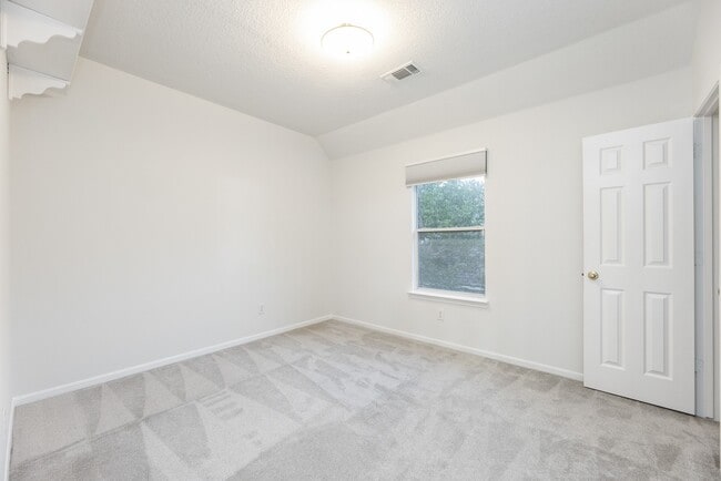 Building Photo - 3507 Moss Trail Dr