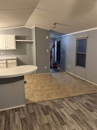 Building Photo - 3410 S Henderson Blvd