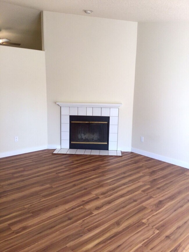 Building Photo - 3BD Ranch Style Home in Fircrest Neighborhood