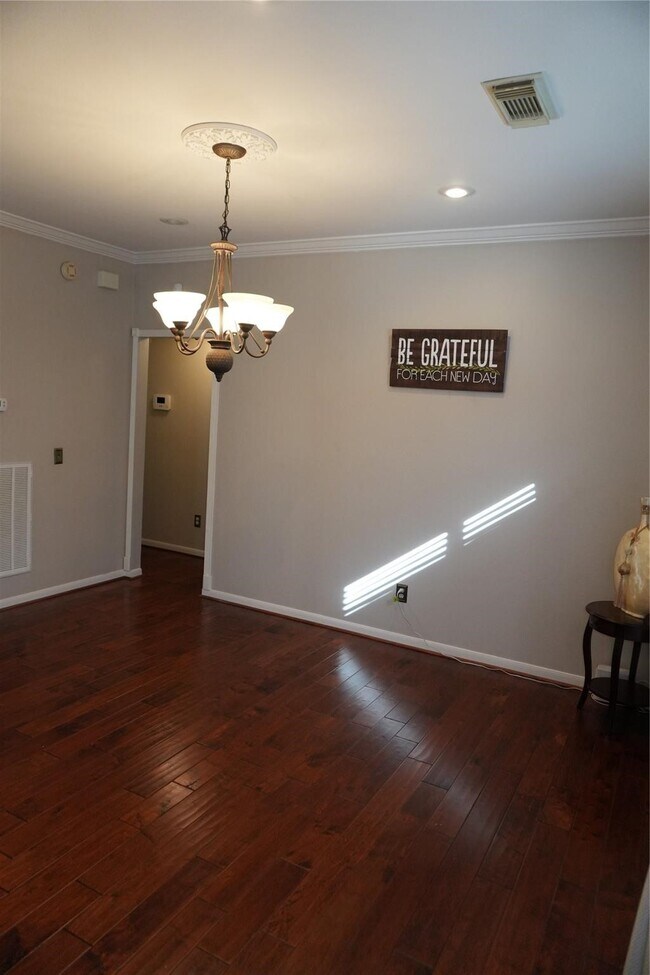 Building Photo - 3338 Eagle Ridge Way