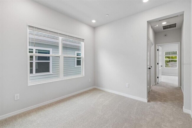 Building Photo - 4357 Roush Ave