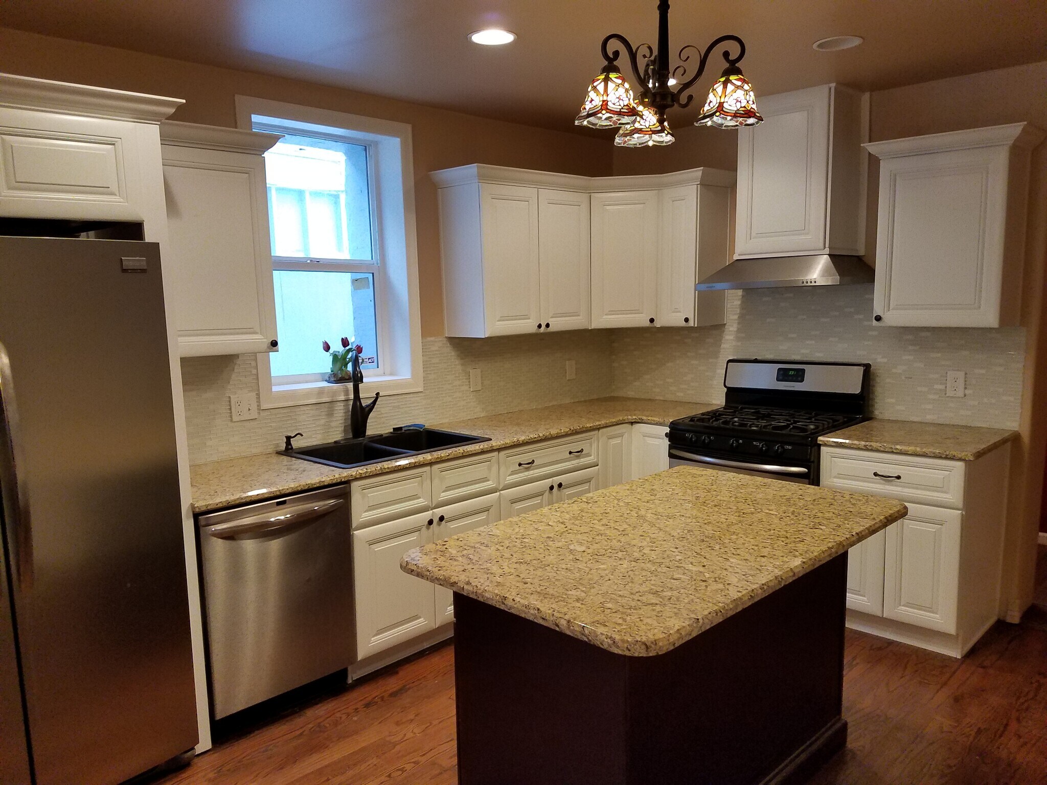 Kitchen - 3927 Tejon St