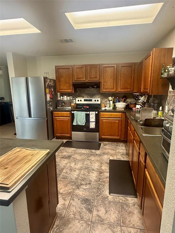 Building Photo - 11104 Chatam Berry Ln