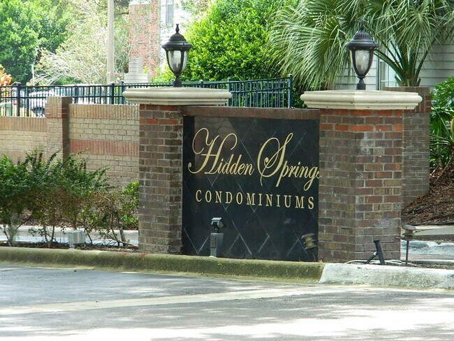 Building Photo - Coming Soon-Altamonte Springs 3-2 Condo Available Aug 14th