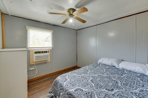 Building Photo - 145 Sunflower Ct