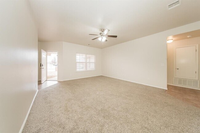 Building Photo - 4601 Wagner Lake Dr