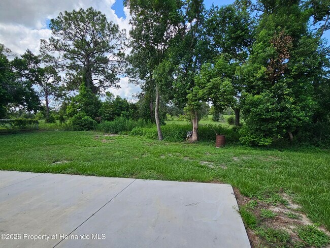 Building Photo - 2353 Glenridge Dr