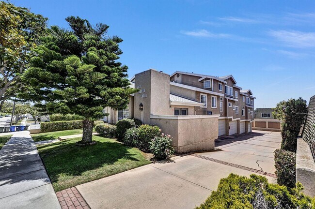 Building Photo - 203 N Lucia Ave