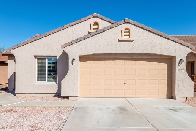 Building Photo - 4882 E Meadow Mist Ln