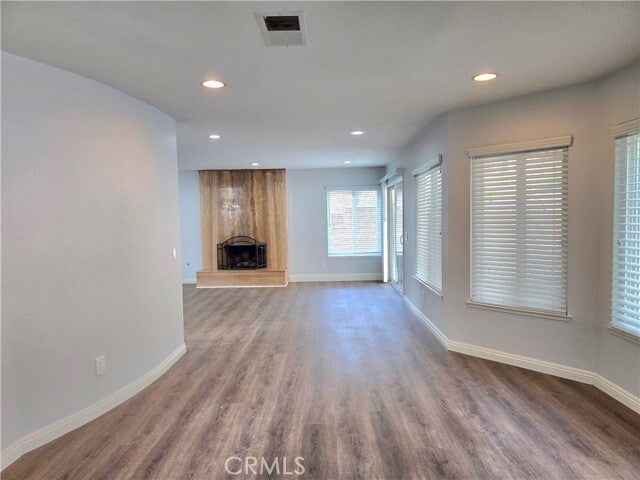 Building Photo - 2173 Seaview Dr