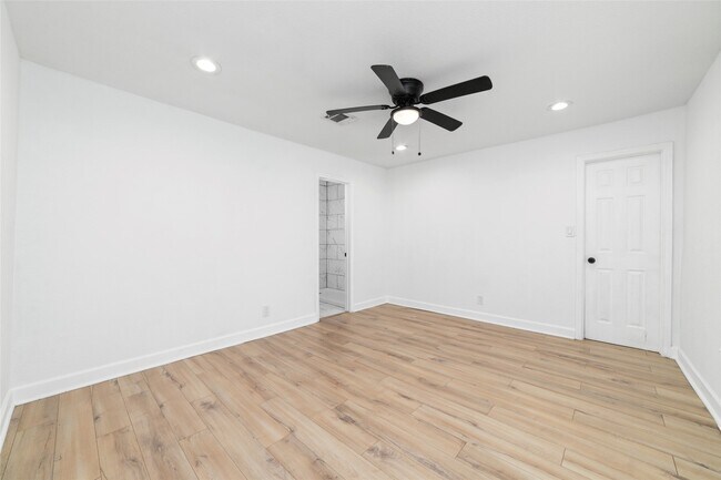 Building Photo - 7125 Conley St