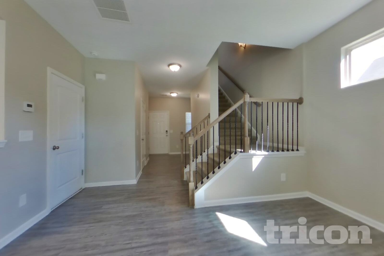 Building Photo - 307 Arbor Cir