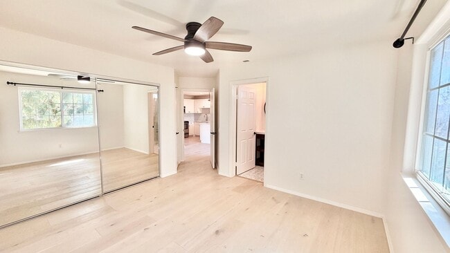 Building Photo - Beautifully Remodeled and Updated Upstairs Condo Unit in the Private & Gated Vista Way Village Co...