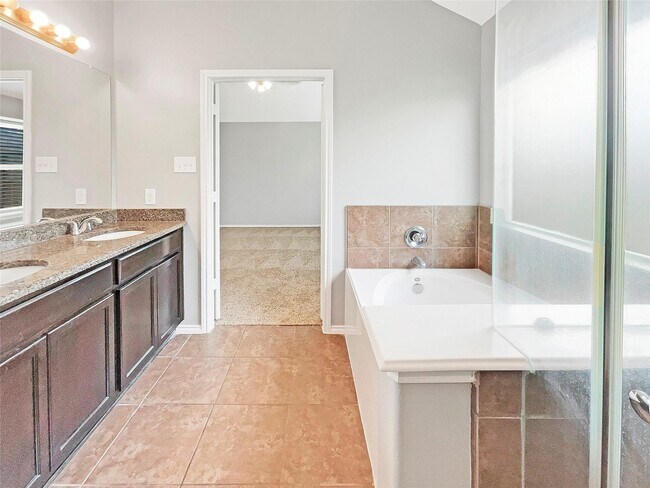 Building Photo - 20419 Canton Trce