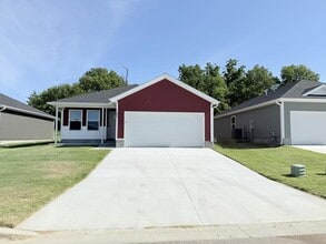 Building Photo - 209 Eagle Edge Dr