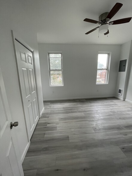 Front room (2nd picture) - 3761 N 18th St