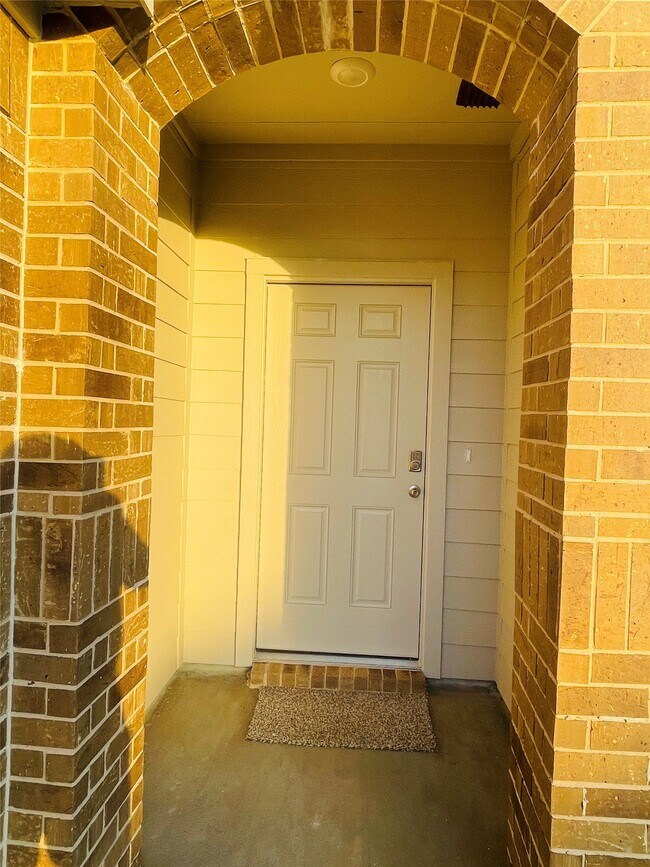 Building Photo - 5146 Bay Mdws Ln