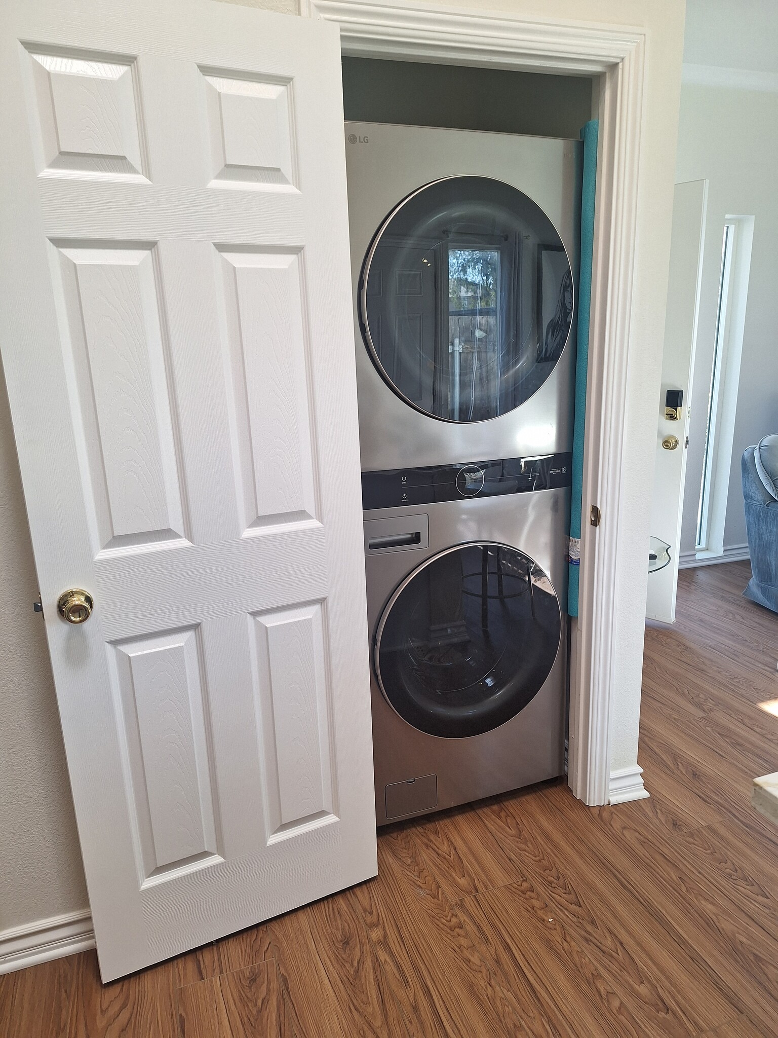 Washer and dryer in unit - 14597 Cochiti Dr