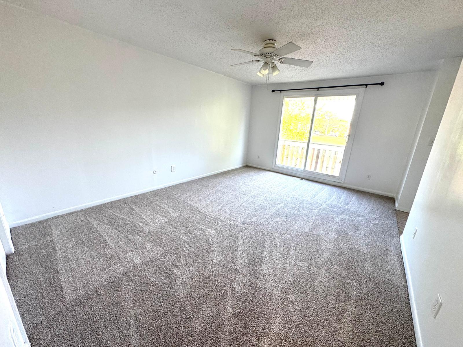 Building Photo - 725 Alder Cir