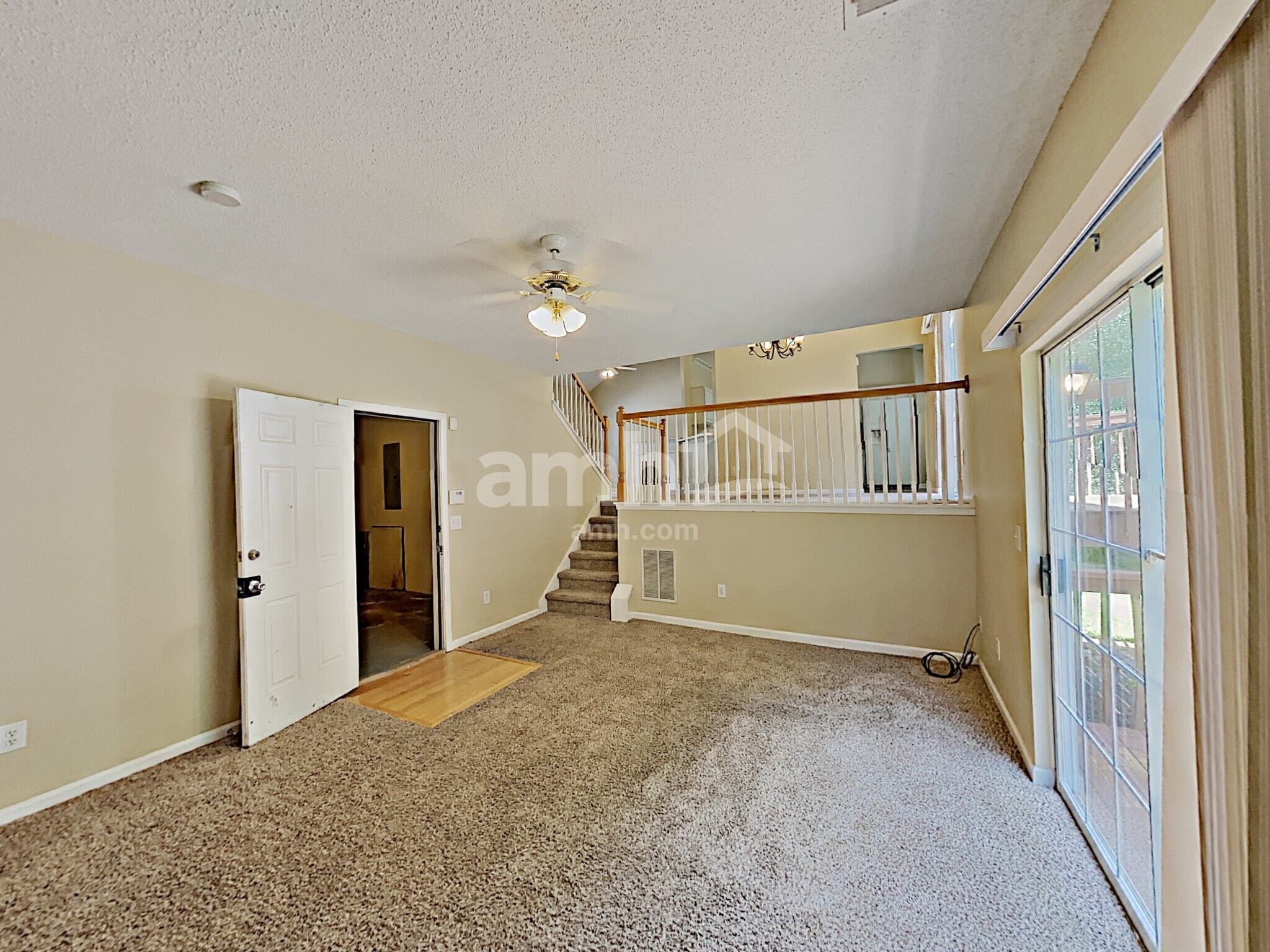 Building Photo - 5759 Newnan Cir