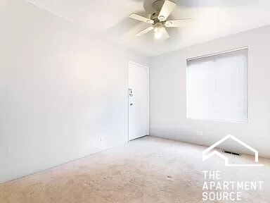 Building Photo - 744 W Gordon Terrace