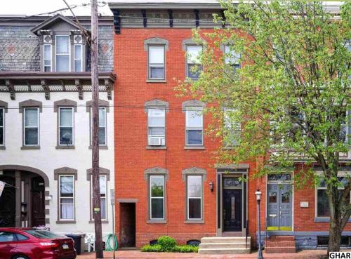 Primary Photo - 562 Race St