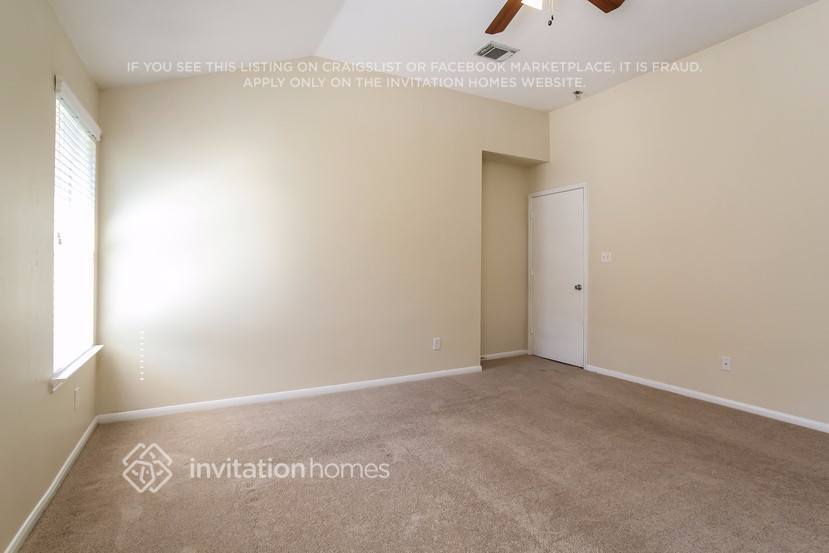 Building Photo - 10714 Estelle Cir