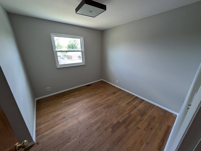 Bed 3 - 12025 Marwood Ln