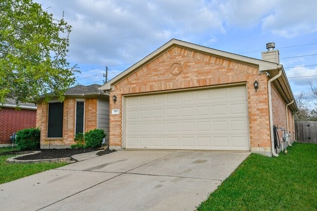 Building Photo - 4022 Mt Everest Way