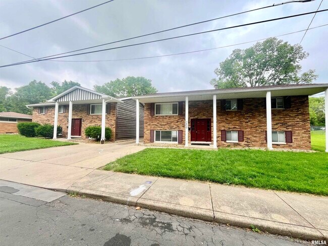 Building Photo - 3400 N Missouri Ave