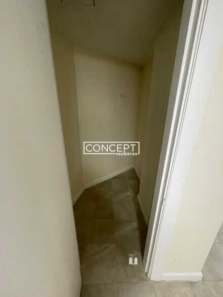 Building Photo - 62 Boylston St