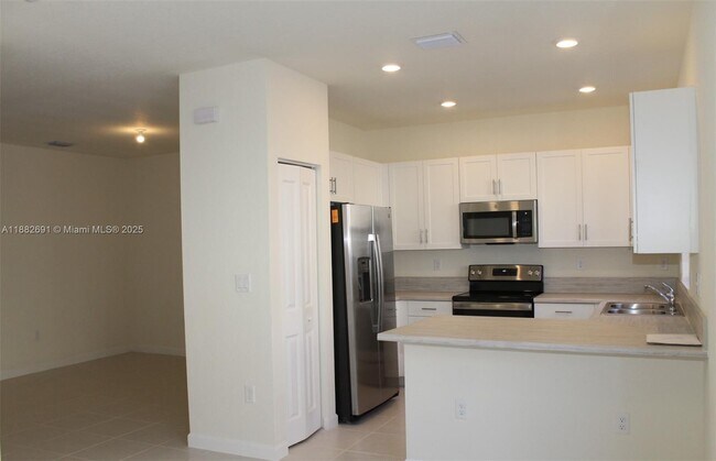 Building Photo - 11100 W 33rd Way