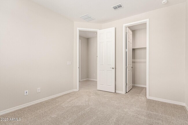 Building Photo - 17651 W Palo Verde Dr