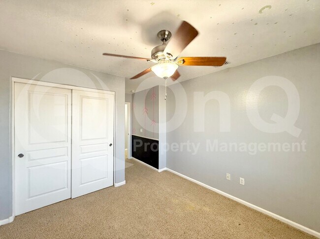 Building Photo - 2348 N Sand Hills Ct