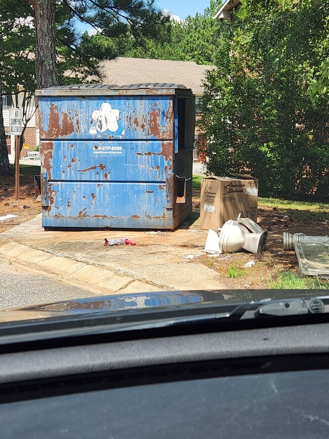 Primary Photo - Modern 2-Bedroom Townhouse Near Anderson U...