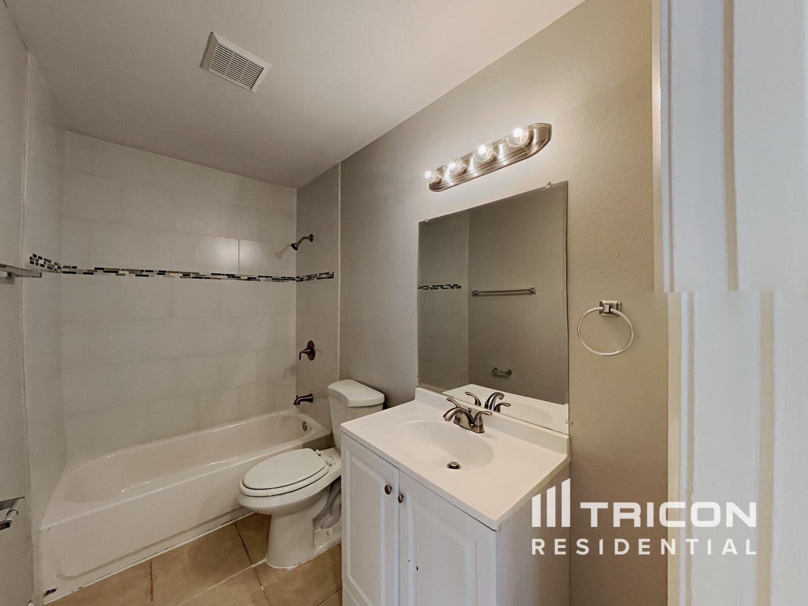 Building Photo - 1534 Thistledown Dr