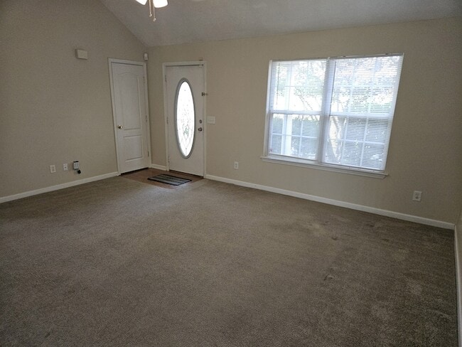 Building Photo - 403 Ford Ct