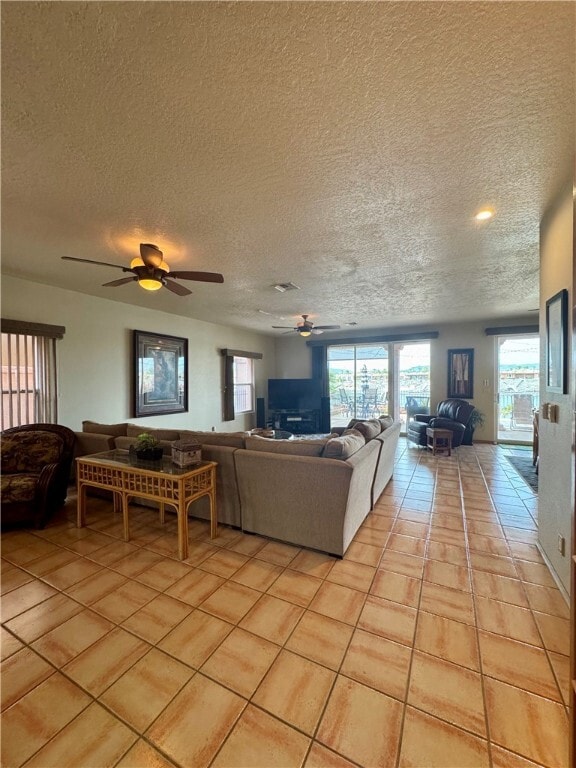 Building Photo - 10641 S River Terrace Dr