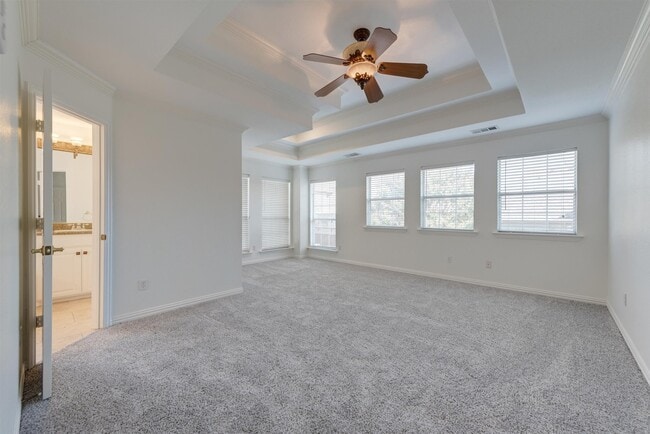 Building Photo - 1404 Clearwater Ct
